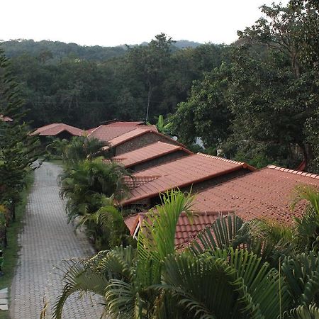 Shangri La Jungle Village Molem Kültér fotó